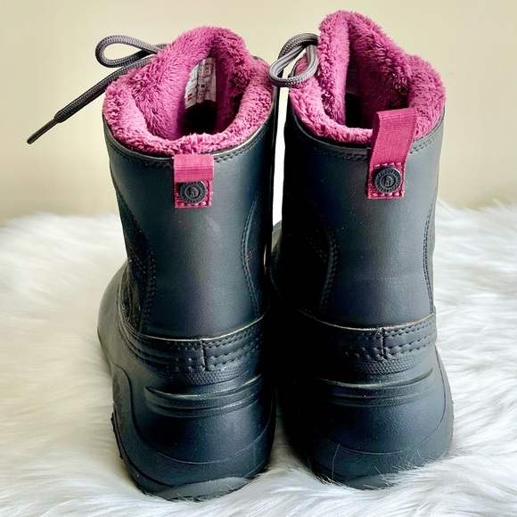 The North Face Waterproof Shorty Suede and Rubber Boots - Picture 4 of 10